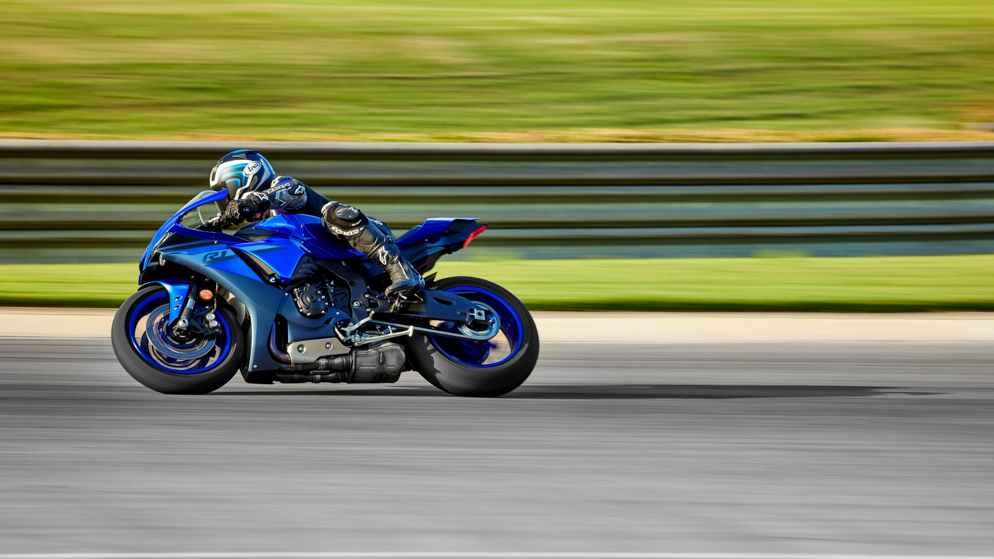 Yamaha R1 '24