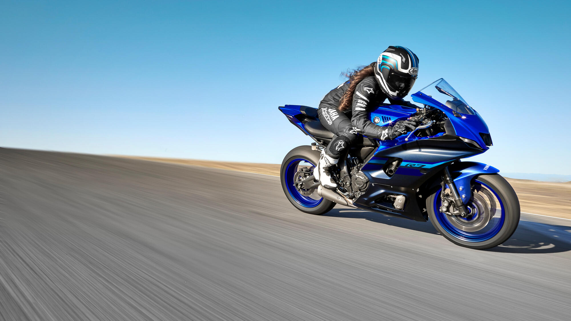 Yamaha R7 '24
